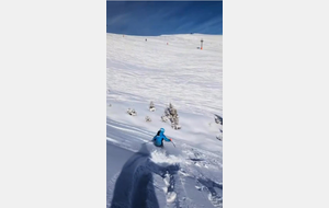 Lilou nous explique en vidéo pourquoi adhérer au GUC Ski